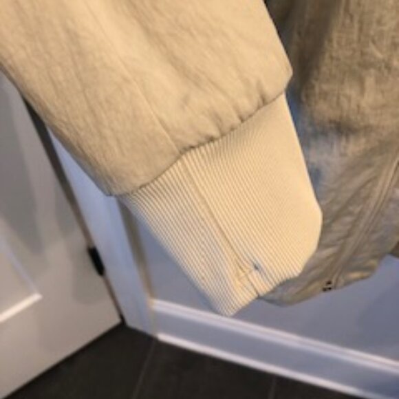 Lululemon Nonstop REVERSIBLE Bomber Jacket - Picture 10 of 11